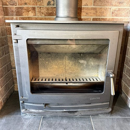 Cleaning stove glass